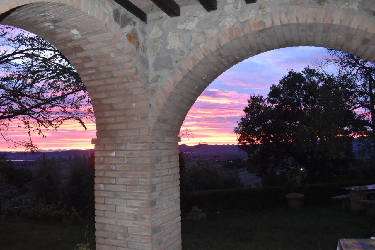 Casa Nole Lägenhet Santa Luce Exteriör bild